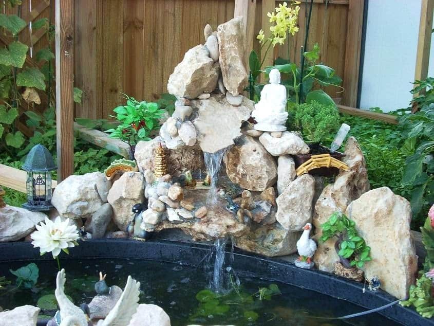 tiểu cảnh hòn non bộ thác nước