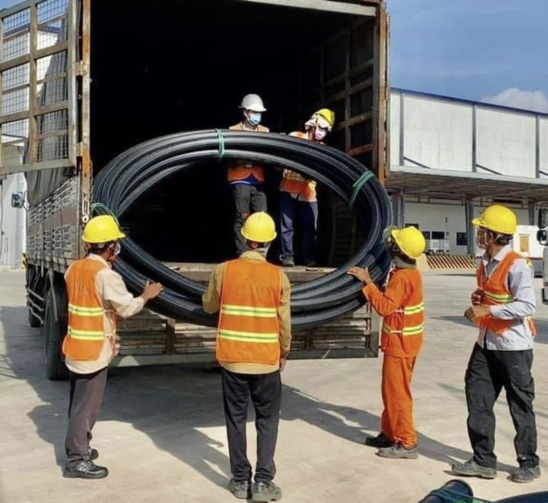 Thi công hệ thống tưới tự động JOTUN GREENFIELD