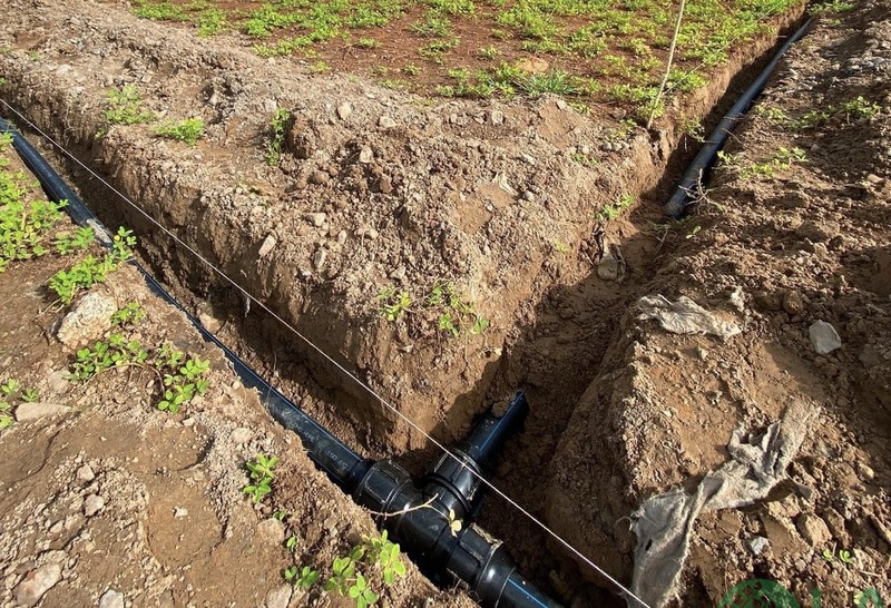 Thi công hệ thống tưới tự động JOTUN GREENFIELD