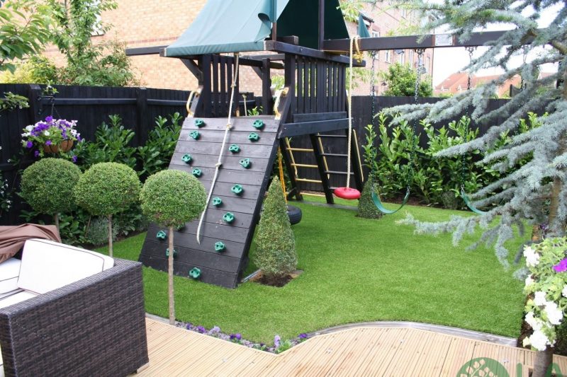 thiết kế sân vườn 200m2