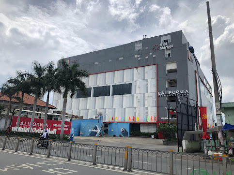 Thi công cảnh quan trung tâm thương mại 