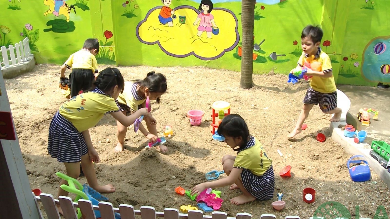 thiết kế khuôn viên trường mầm non